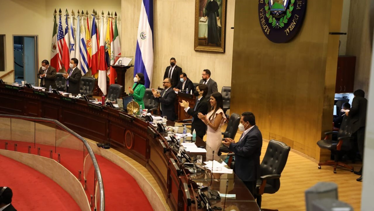 Asamblea aprueba inyectar $45 millones para recuperar al sector cafetalero asamblea-aprueba-inyectar-45-millones-para-recuperar-al-sector-cafetalero